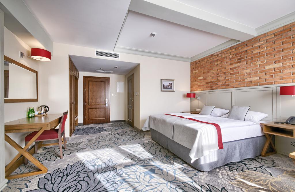 Hotel Aubrecht Country Spa Resort Przechlewo Exterior foto