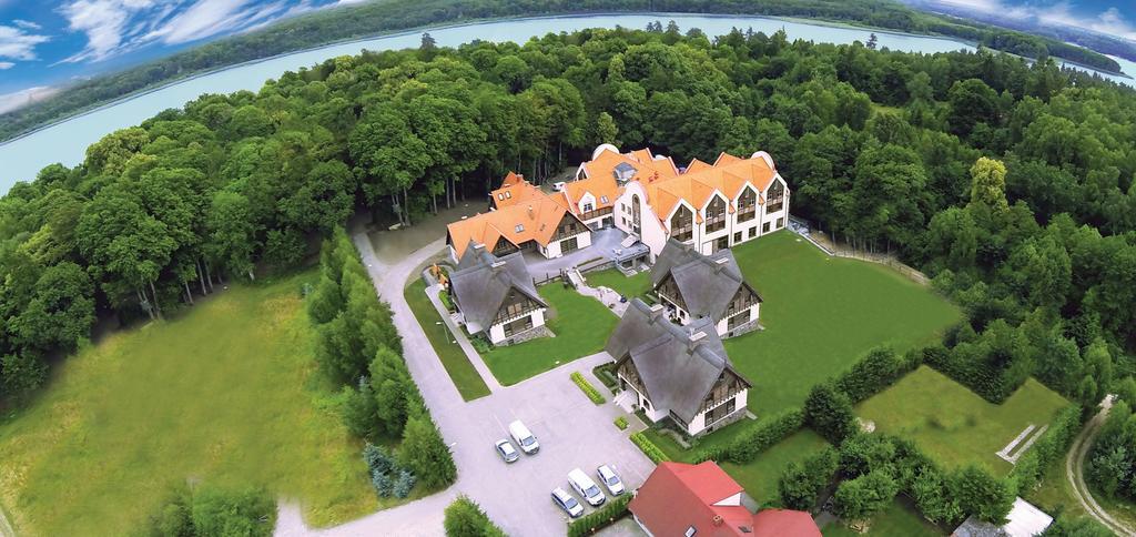 Hotel Aubrecht Country Spa Resort Przechlewo Exterior foto