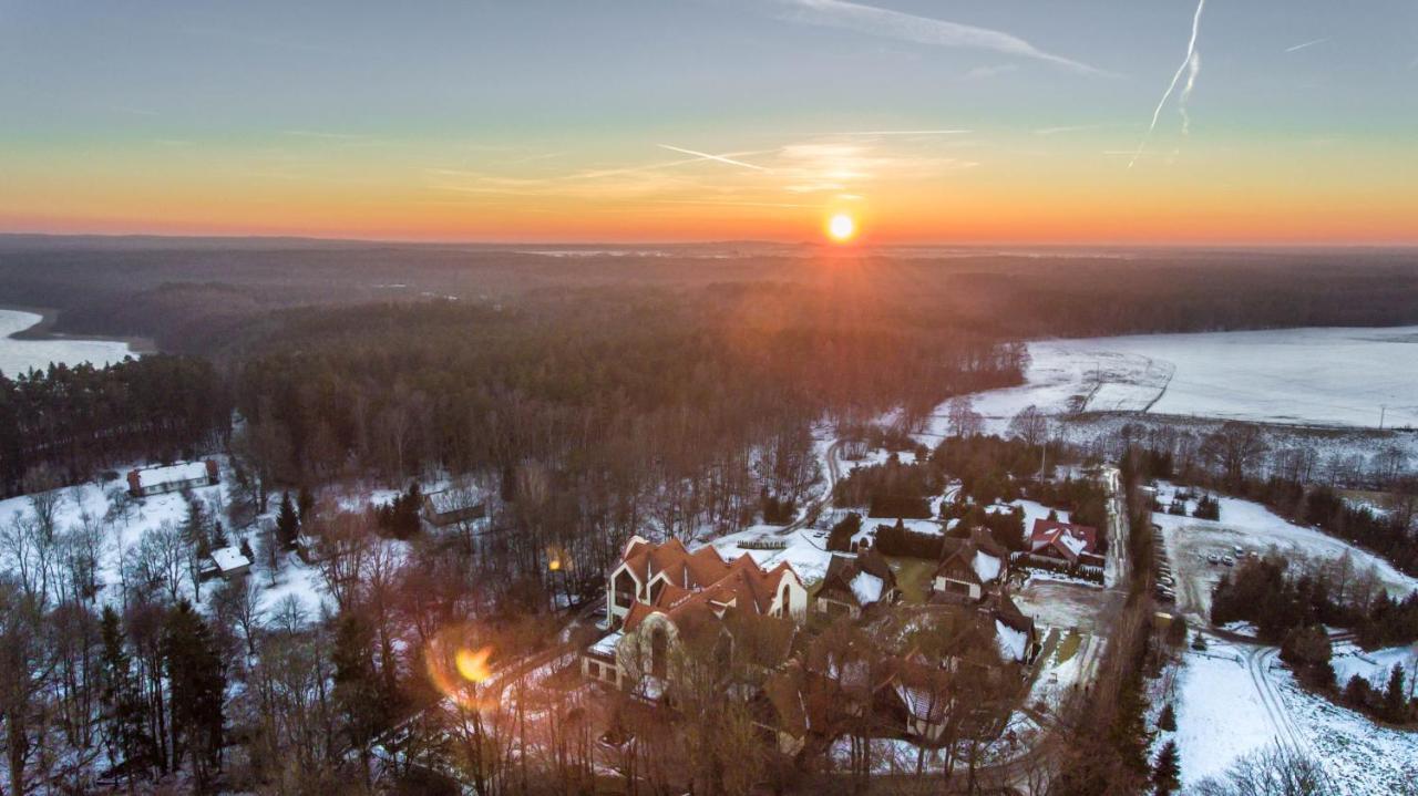 Hotel Aubrecht Country Spa Resort Przechlewo Exterior foto